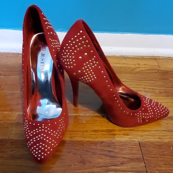 Shoes - Picture 2 of 2